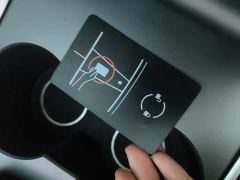 Tesla Model 3 Performance All-Wheel Drive - ფოტო 8