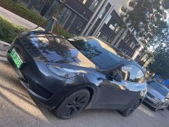 Tesla Model Y Rear-Wheel Drive - фото 1