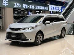 Toyota Sienna 2.5L Hybrid AWD Premium - photo 1