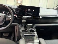 Toyota Sienna 2.5L Hybrid AWD Premium - photo 8