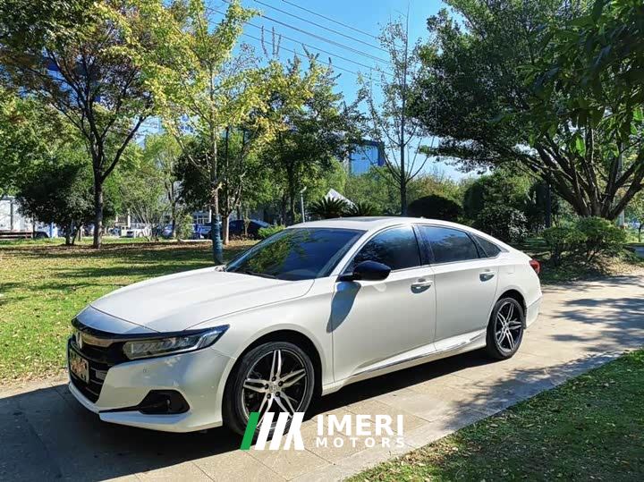 Honda Accord 260TURBO Phantom Night Premium Edition