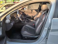 Hyundai Elantra 240TGDi DCT LUX Luxury Edition - photo 8