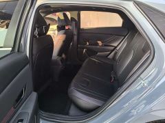 Hyundai Elantra 240TGDi DCT LUX Luxury Edition - photo 9