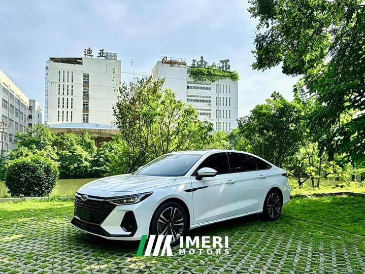 Chery Arrizo 8 High-Performance Edition 2.0T DCT - автомобиль из Китая