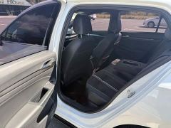 Volkswagen Golf 280TSI DSG R-Line - фото 9