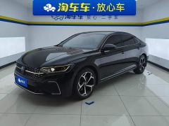 Volkswagen Passat Facelift 330TSI Starry Sky Luxury Edition - photo 1