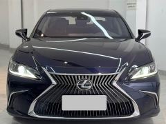 Lexus ES 300h Excellence Edition - ფოტო 2