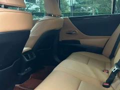Lexus ES 300h Excellence Edition - ფოტო 6