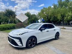 Lynk & Co 03 1.5T DCT Pro - ფოტო 1