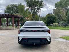 Lynk & Co 03 1.5T DCT Pro - ფოტო 5