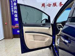 Buick GL8 Land Executive Cabin Premium - ფოტო 18