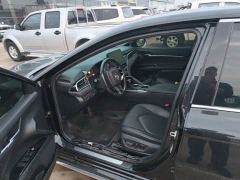 Toyota Camry 2.5G Luxury Edition - ფოტო 6