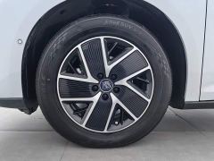 BYD Qin L DM-i 128KM Leading Edition - ფოტო 17