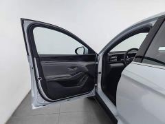 BYD Qin L DM-i 128KM Leading Edition - ფოტო 8