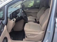Buick GL8 New Energy Lusang Respect Edition - ფოტო 9