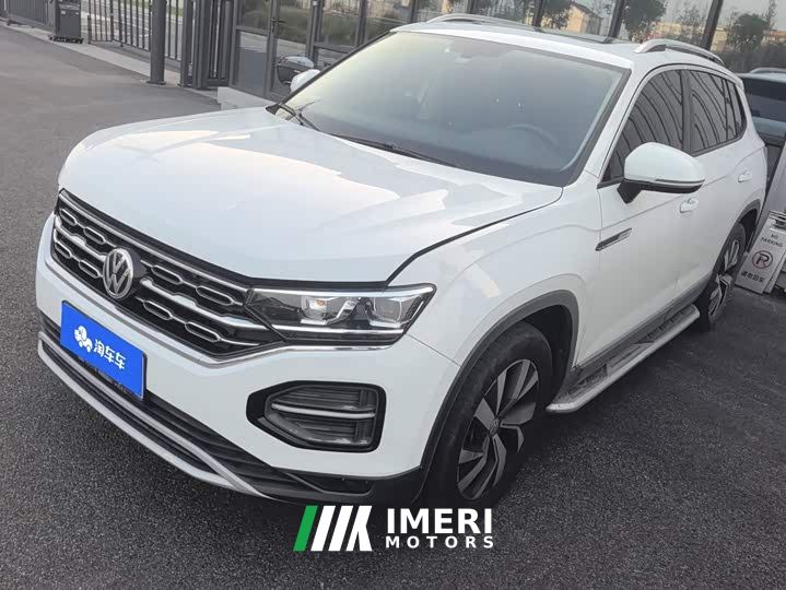 Volkswagen Taos 330TSI FWD Luxury Smart Connected Edition - car from China