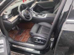 FAW Red Flag H9 2.0T Smart Connected Flagship Comfort Edition - photo 9