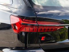 Audi RS 6 RS 6 4.0T Avant - ფოტო 8