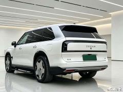 Zeekr 9X Hyper Edition 70kWh Six-Seater - ფოტო 4