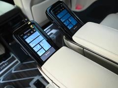 Toyota Alphard Hybrid 2.5L Premium Edition - ფოტო 17