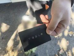 Tesla Model Y Rear-Wheel Drive - ფოტო 11