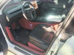 Tesla Model Y Rear-Wheel Drive - ფოტო 7