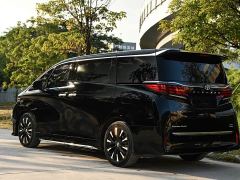 Toyota Alphard Hybrid 2.5L Premium Edition - ფოტო 4