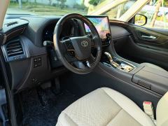 Toyota Alphard Hybrid 2.5L Premium Edition - ფოტო 7