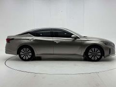 Nissan Teana 2.0L XL-Upr Comfort Edition - photo 7