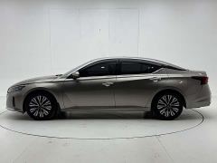 Nissan Teana 2.0L XL-Upr Comfort Edition - photo 9
