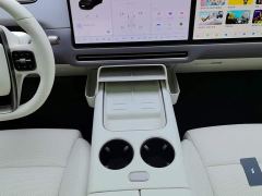 Li Auto i8 Standard Edition - ფოტო 16