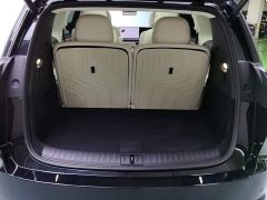 Li Auto i8 Standard Edition - ფოტო 4