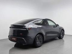 Tesla Model Y Long Range All-Wheel Drive Launch Edition - ფოტო 2