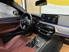 BMW 5 Series Facelift 530Li Premier M Sport Package - photo 10