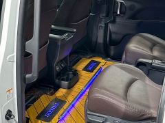 Toyota Sienna 2.5L Hybrid Platinum Edition - photo 20