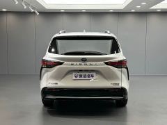 Toyota Sienna 2.5L Hybrid Platinum Edition - photo 5