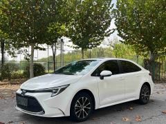 Toyota Corolla 1.8L CVT Luxury - ფოტო 1