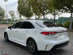 Toyota Corolla 1.8L CVT Luxury - ფოტო 4