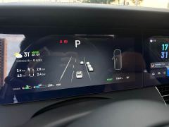Li Auto ONE Extended Range 6-Seater - фото 12