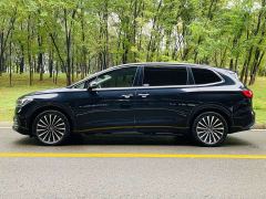 Volkswagen Viloran 380TSI Prestige - ფოტო 2