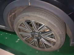 FAW Red Flag HS5 Facelift 2.0T Smart Connected Premium AWD - ფოტო 6