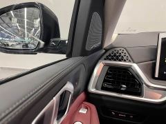 BMW X5 xDrive 30Li M Sport Luxury Night Edition Package - ფოტო 15