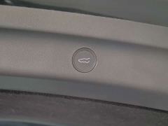 Tesla Model Y Rear-Wheel Drive - фото 15