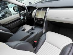 Land Rover Discovery 360PS R-Dynamic SE - ფოტო 12