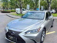 Lexus ES 300h Elite Edition National V Emission Standard - ფოტო 1