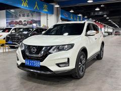 Nissan Qashqai 2.5L XL CVT 4WD Smart Connected Premium Edition - photo 2