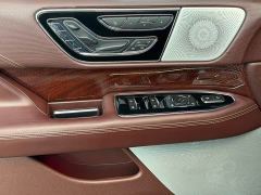 Lincoln Navigator Presidential Series 3.5T - photo 14