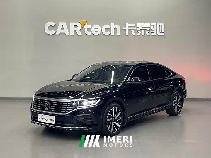 Volkswagen Passat Outstanding Edition 380TSI Dragon Ascendant Version
