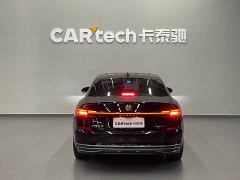 Volkswagen Passat Outstanding Edition 380TSI Dragon Ascendant Version - ფოტო 5