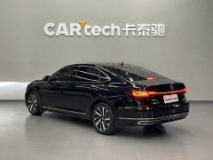 Volkswagen Passat Outstanding Edition 380TSI Dragon Ascendant Version - ფოტო 6